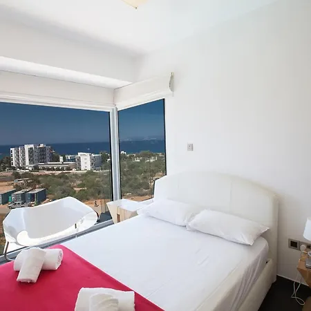 Villa Amazing With Private Pool 1585 Protaras