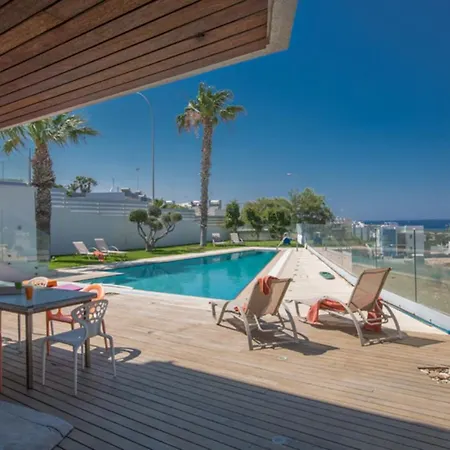 Amazing With Private Pool 1585 Protaras